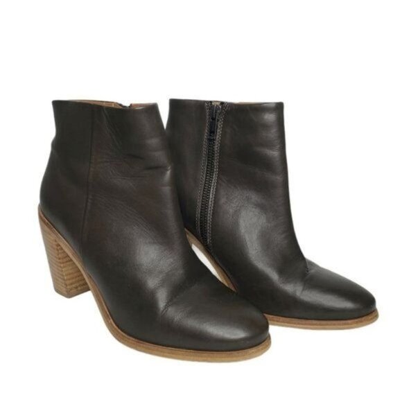 DUNE London Pema Green Ankle Booties - Picture 12 of 13